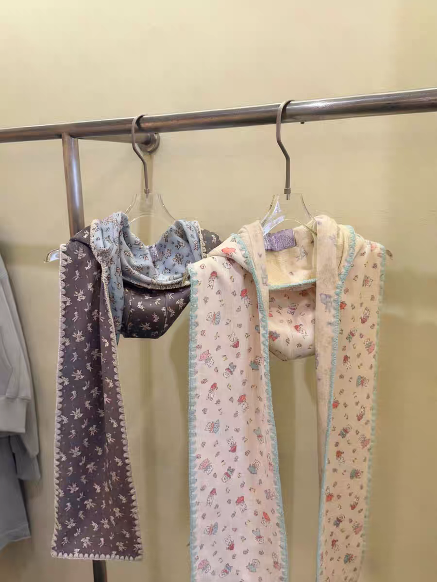 现货定制款！minjiena兔子围巾帽子一体女秋冬保暖护颈围脖披肩