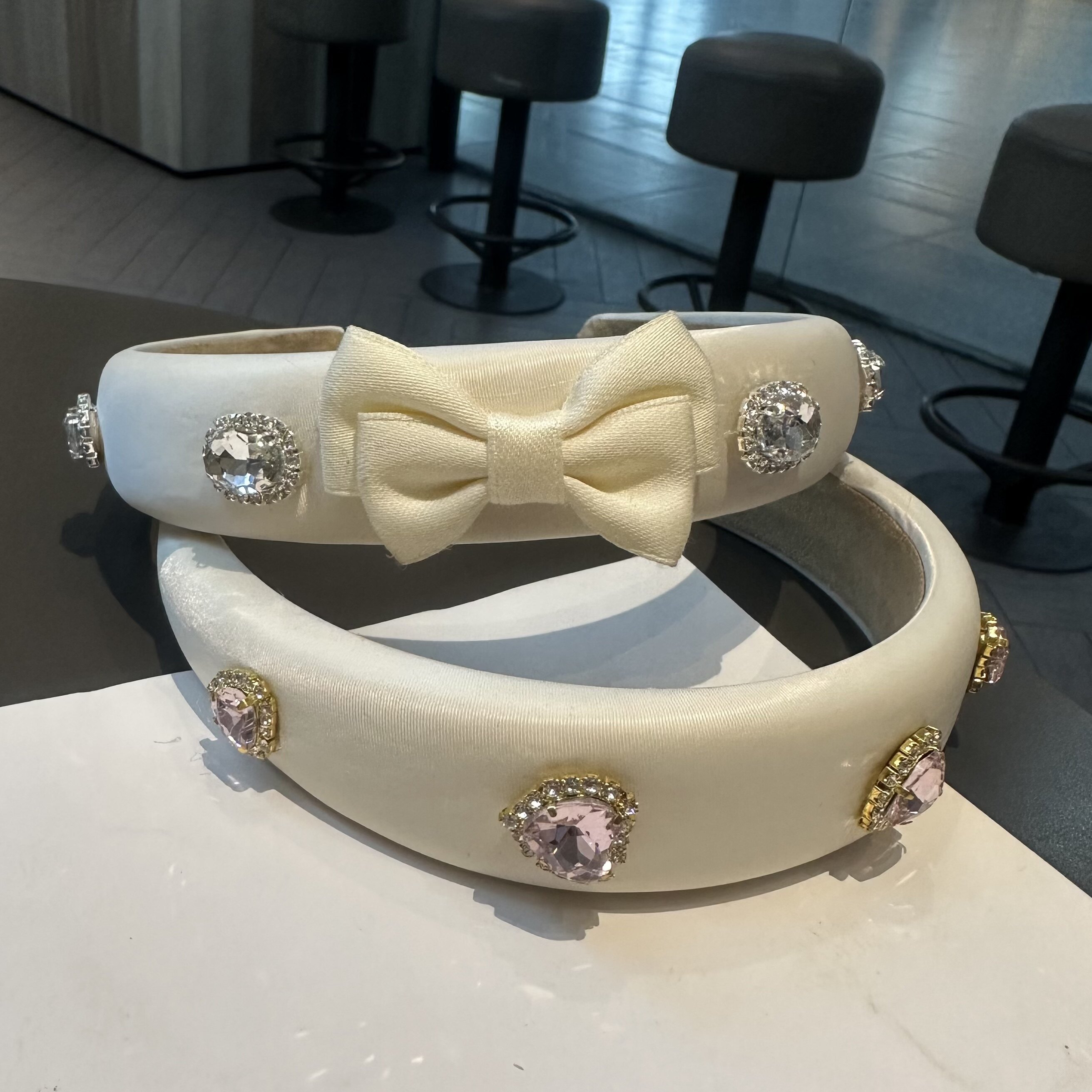 千金公主风发箍蝴蝶结海绵发箍轻奢名媛法式仙女闪钻高级感发卡女