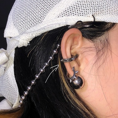 铆钉耳夹钛钢朋克男女通用