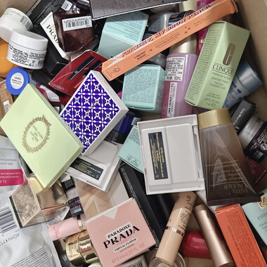 运损临期瑕疵亏本清！欧美面霜眼霜精华眼影修容唇膏口红香水小样