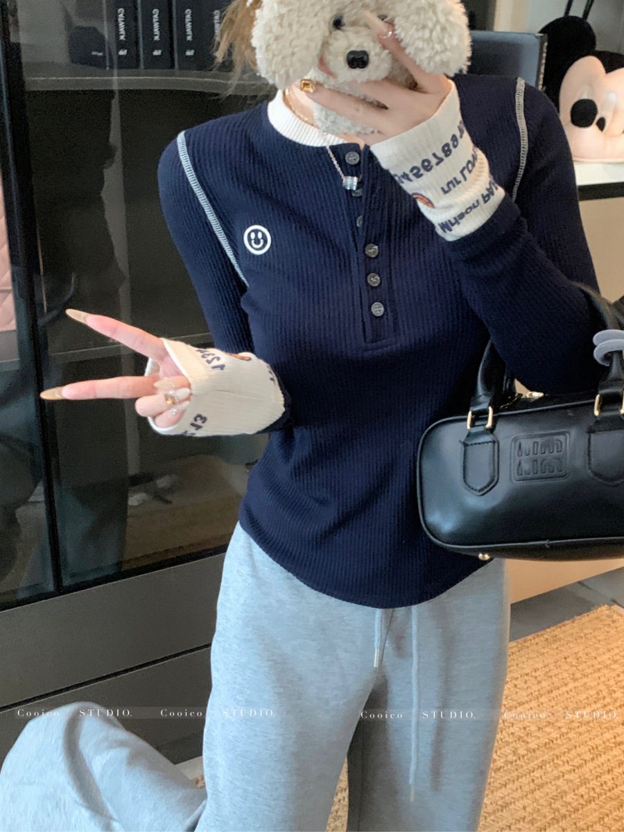 韩版学生刺绣保暖毛衣2026款圆领长袖针织衫女修身显瘦百搭打底衫