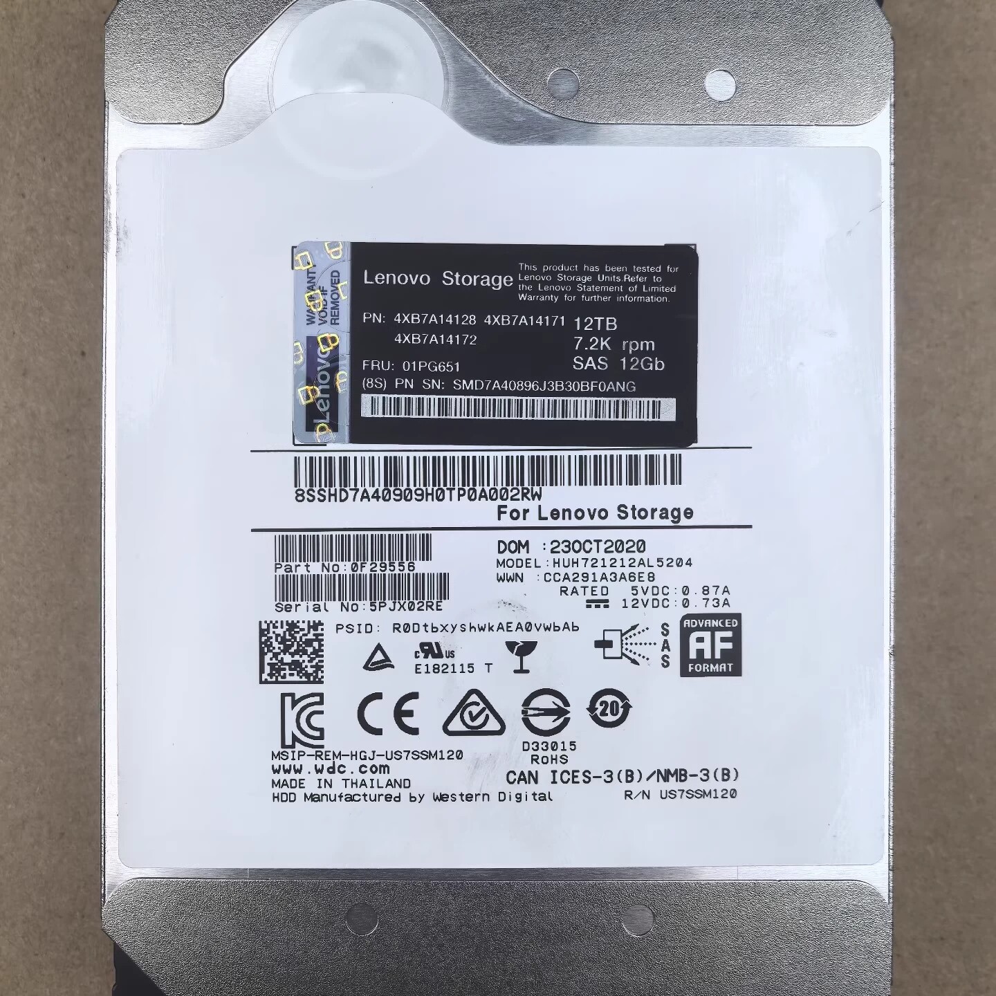 联想 4XB7A14172 01PG651 12T SAS 7.2K 12GB 3.5存储硬盘DE6000H