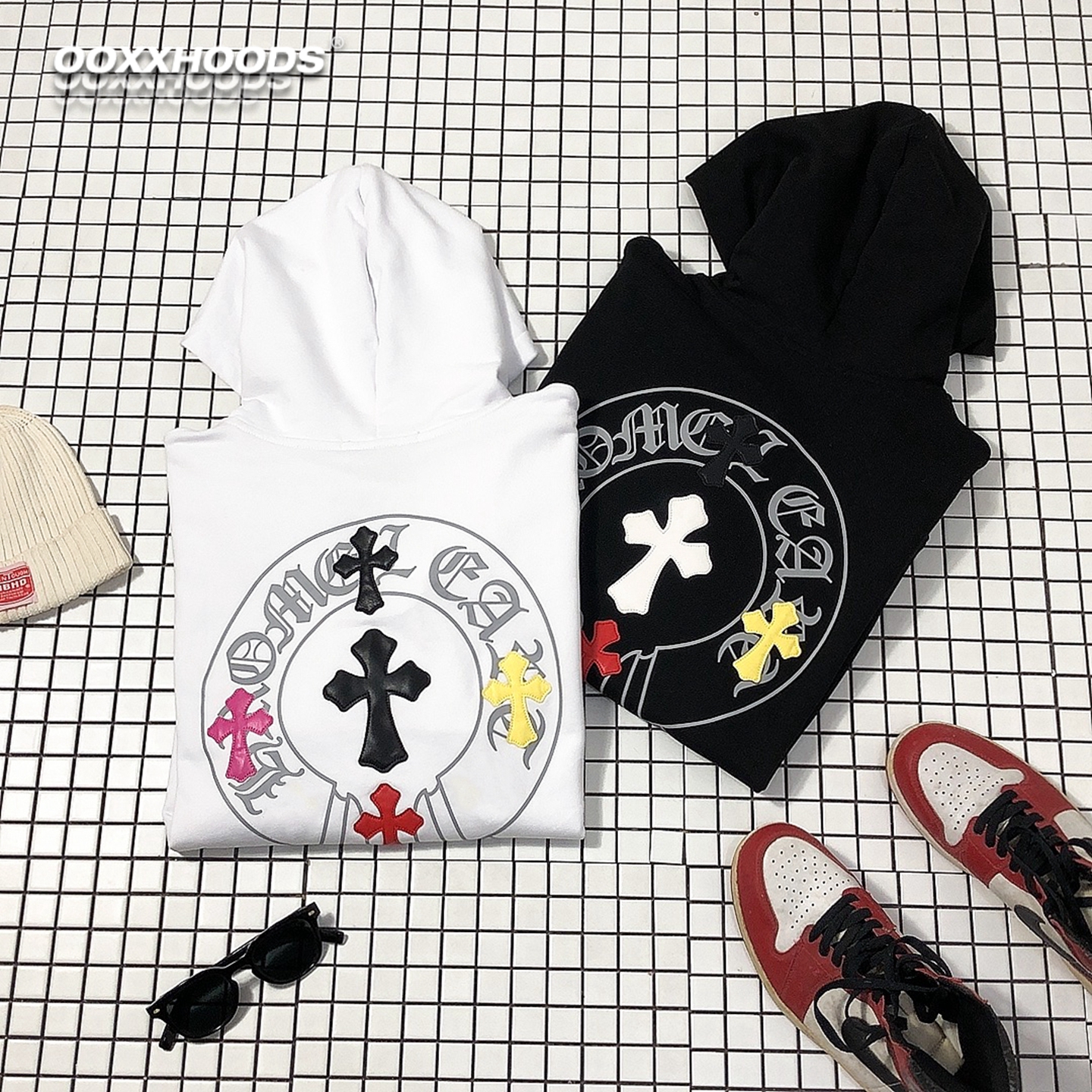 =彩虹色十字架贴皮印花马蹄=卫衣