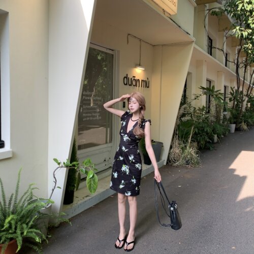 SST法式复古小飞袖蓬蓬连衣裙