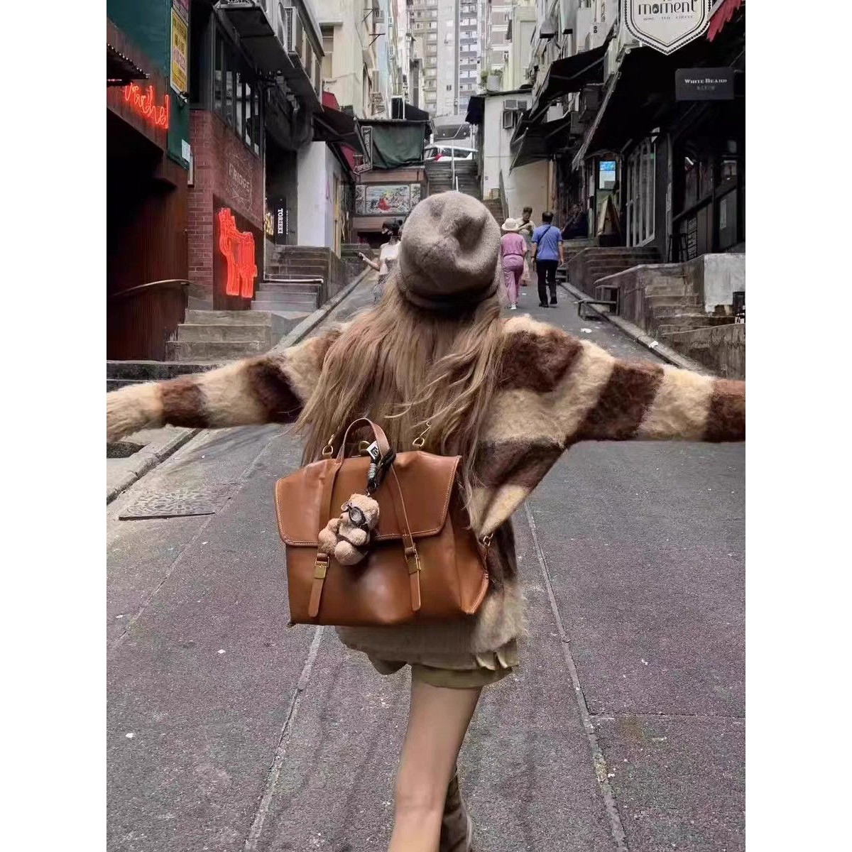 2025新款学院风美拉德复古大容量公文包旅游通勤双肩背包斜跨包