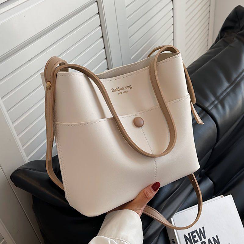 流行大容量单肩腋下包包女2022新款夏小众高级质感简约水桶斜挎包,箱包皮具/热销女包/男包,腋下包,淘宝优惠券,粉丝福利购,淘宝优惠卷