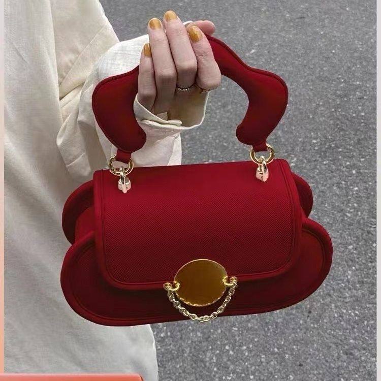 复古红色新娘结婚手提包包女2023新款高级质感小众单肩斜挎马鞍包,箱包皮具/热销女包/男包,小方包,淘宝优惠券,粉丝福利购,淘宝优惠卷
