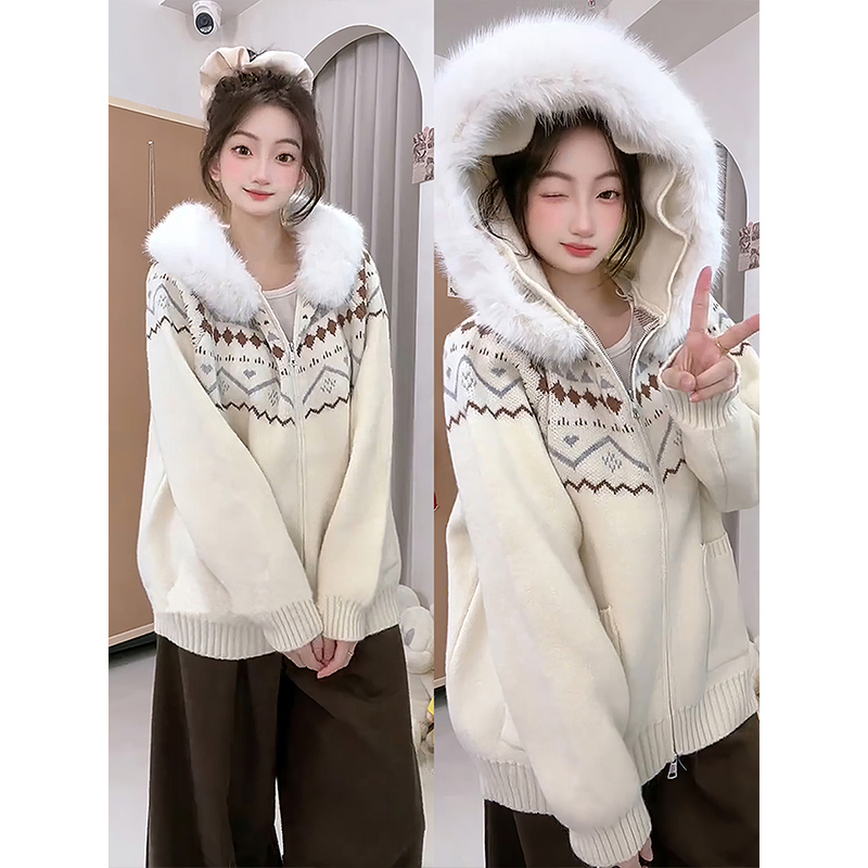 费尔岛连帽毛衣外套女秋冬2025冬季新款加厚毛领拉链针织开衫上衣