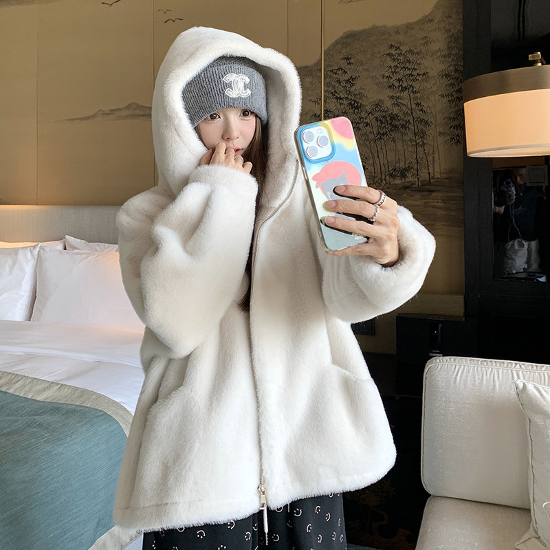 2025冬款现货软萌减龄毛毛外套211-1833P195控288，女装皮草，浙宝211