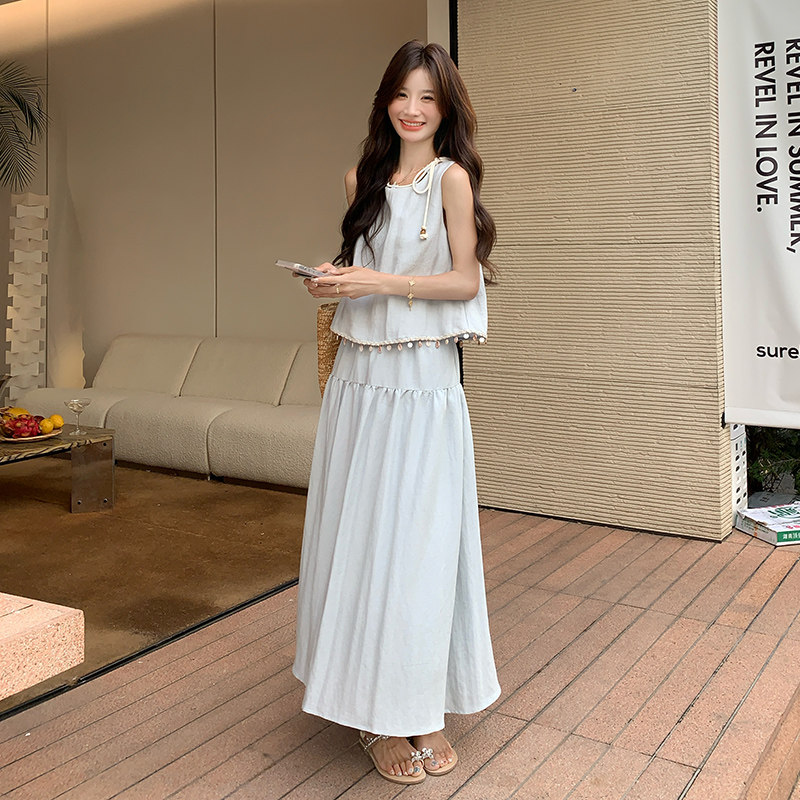 浅蓝色显瘦气质半身裙两件套女夏季2025温柔系穿搭高级感背心套装,女装套装/套裙,浙宝211
