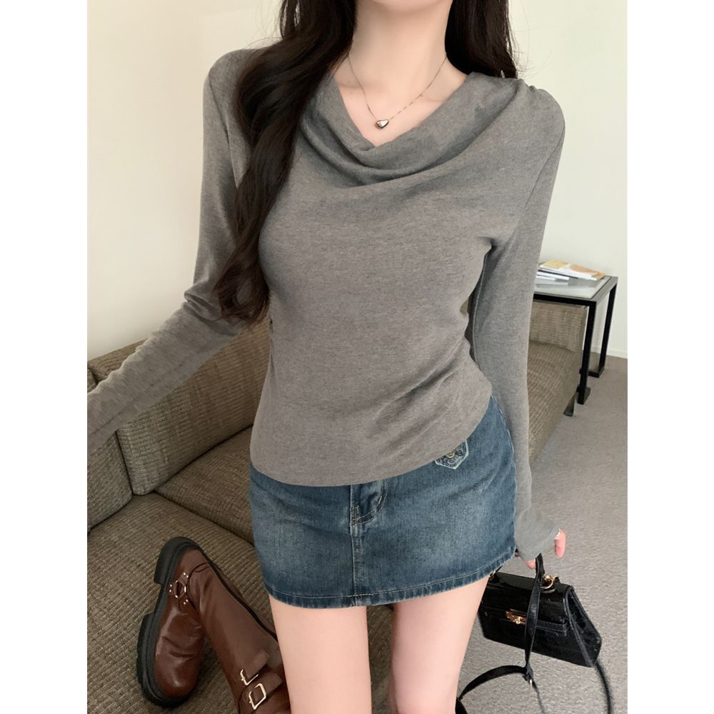 小众设计感修身显瘦百搭t恤衫女早秋季V领别致超好看独特漂亮上衣