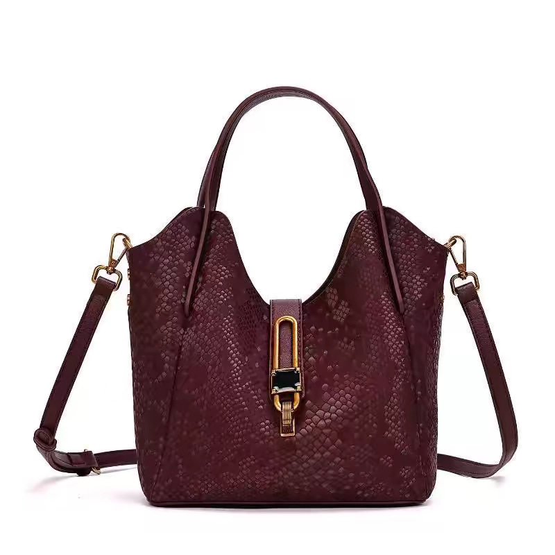 轻奢高级大容量手提包女2025新款百搭通勤水桶包斜挎单肩潮流女包