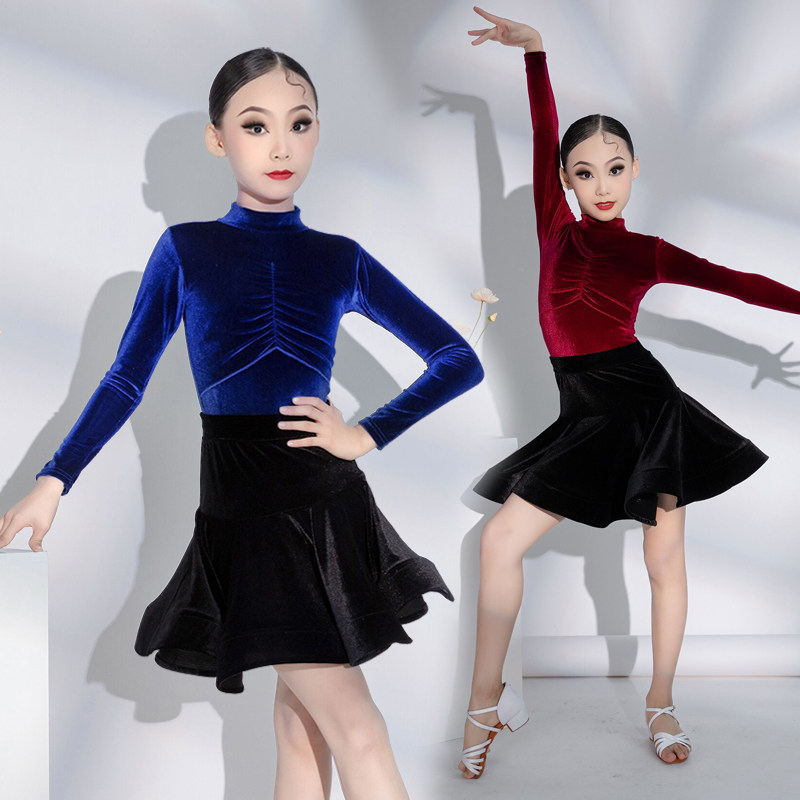 女童拉丁舞练功服少儿2026新款秋冬季网红训练套装高端表演出服