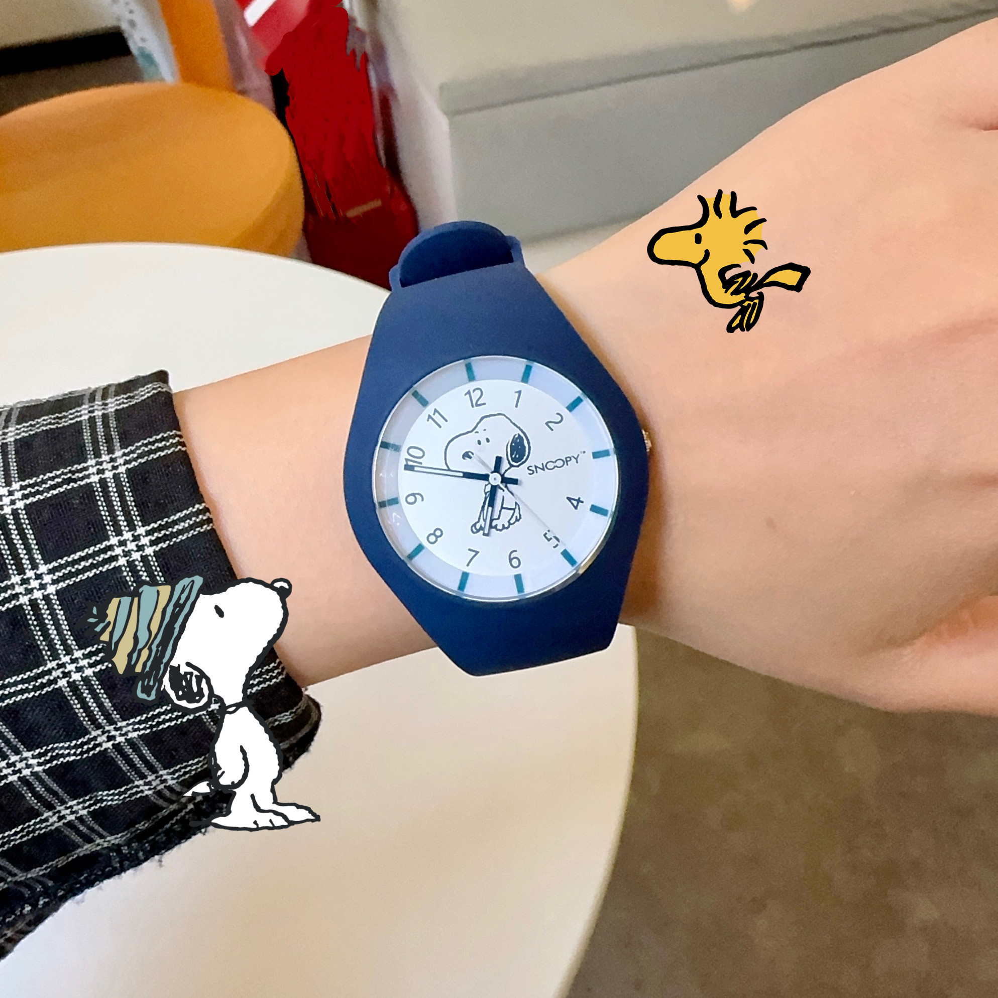 史努比正品考试专用高颜值学生手表初高中简约数字青少年生日礼物