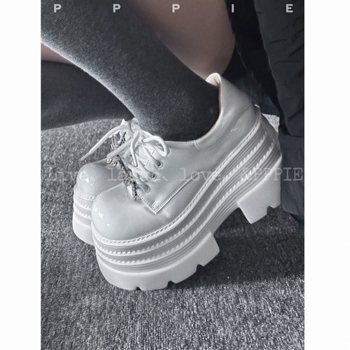 PPPIE 雷电蝴蝶姬 9.8cm“隐”粗跟厚底鞋！！