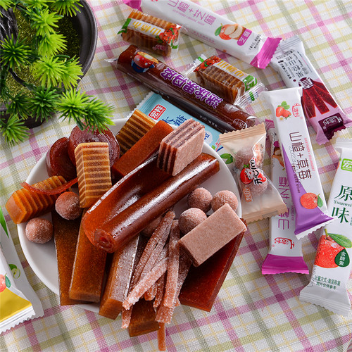 20多种混装果丹皮山楂卷特色零食