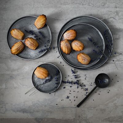 瑞典 Mateus 科技感北欧极简陶瓷盘子沙拉碗西餐餐具碟子马克杯