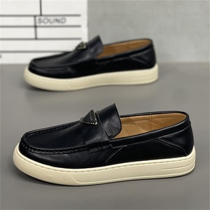 潮男鞋2026秋季新款时尚平底商务休闲皮鞋韩版一脚蹬乐福豆豆鞋男