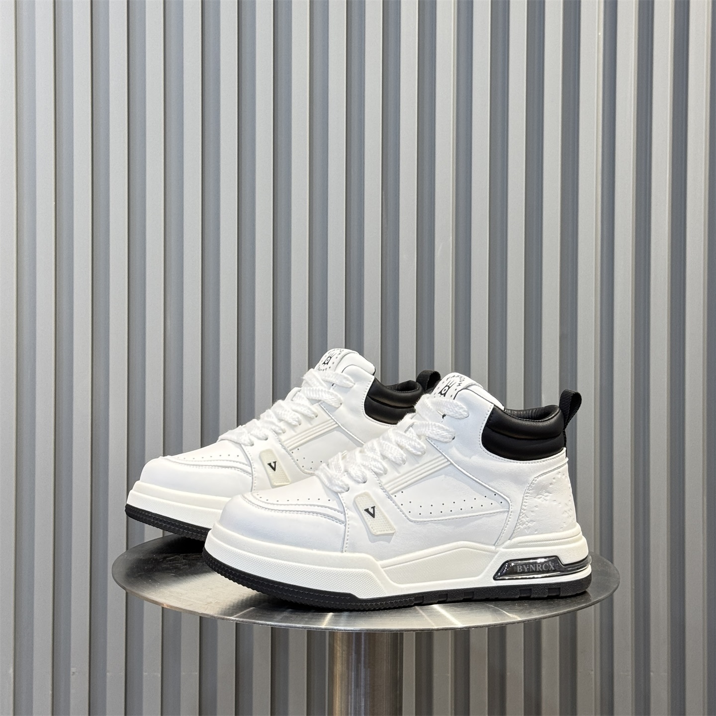 高帮男鞋2025新款秋冬小白鞋