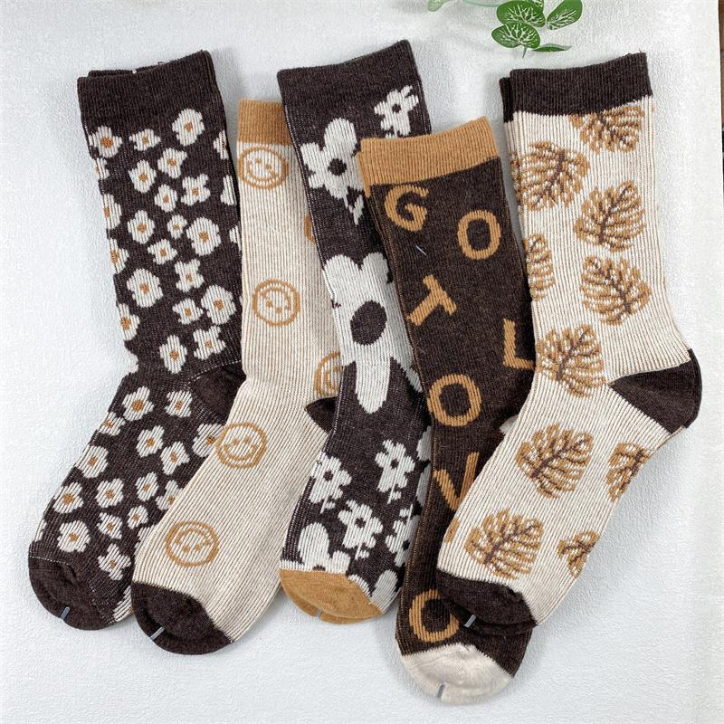 鹿人女士秋冬羊毛长袜子森系高筒