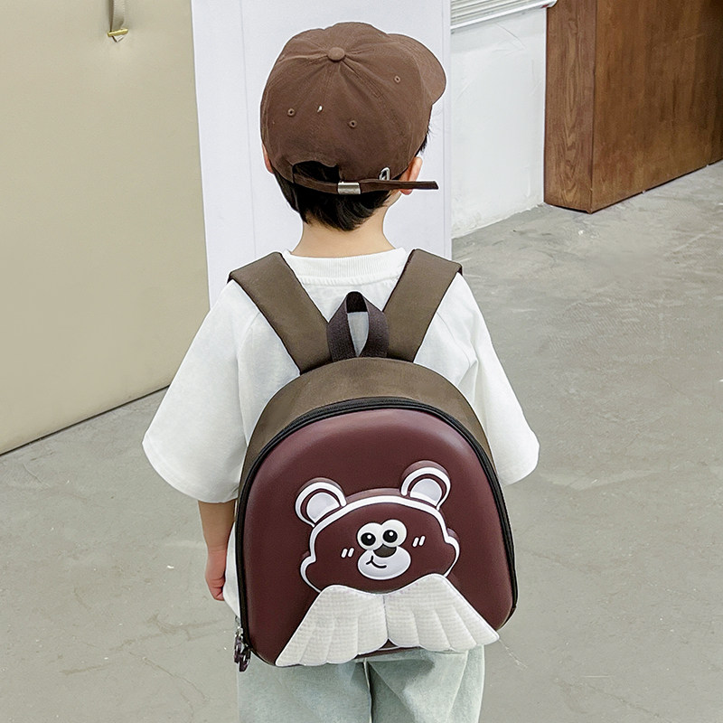 幼儿园儿童书包卡通小熊男童宝宝可爱蛋壳背包女孩超轻外出双肩包