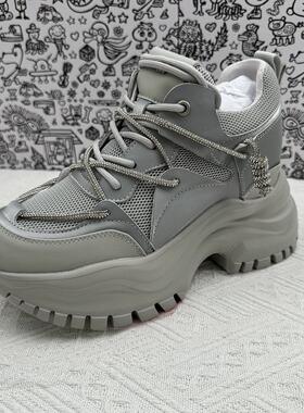 【莫文蔚同款】新品厚底隐形内增高9cm潮流灰色老爹鞋女UF612VHA