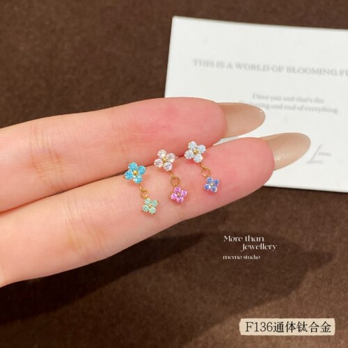 MEMO 花影 渐变四叶草挂坠F136内螺旋钛合金Flat耳钉耳骨钉 M018