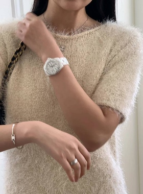 backing powder 法式温柔风软糯马海毛短袖针织衫女早春新款宽松