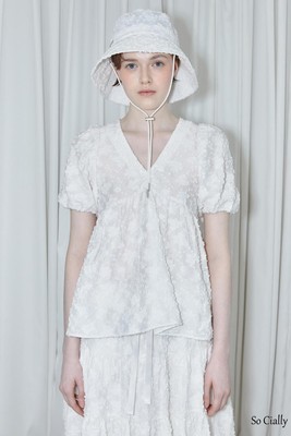 So Cially | SINOON 24春韩国设计师品牌衬衫短袖V领套头