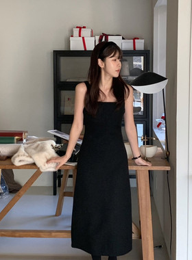 vergamot 黑色吊带连衣裙女夏季新款法式高级感气质收腰显瘦无袖