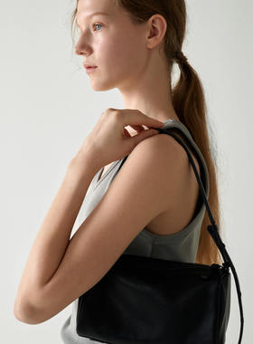 FACADE PATTERN 25SS新品复古长方形拉链卡扣单肩包