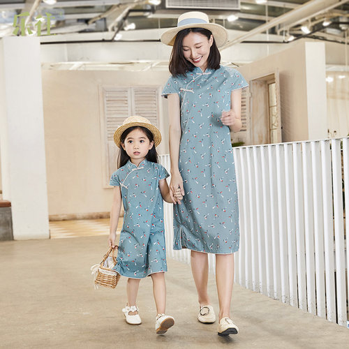 乐往原创印花旗袍裙高端亲子装