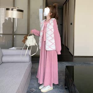 女装冬季新款2023年 爆款 流行时尚套装长袖连衣裙女系马甲两件套
