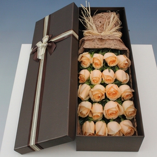 东莞东城区雍华庭新世界花园酒吧街东泰景湖春天红玫瑰生日鲜花店