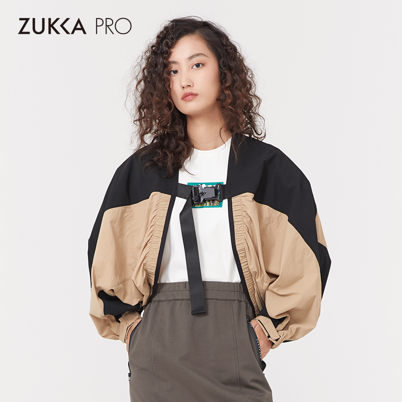 ZUKKA PRO卓卡女装专柜同款秋季新款连身袖相拼面料机能扣短款外