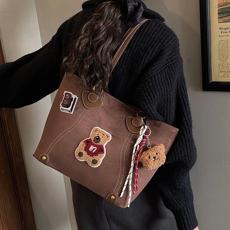 高级感秋冬季新款百搭通用款女包斜挎单肩包通勤日常托特包大容量