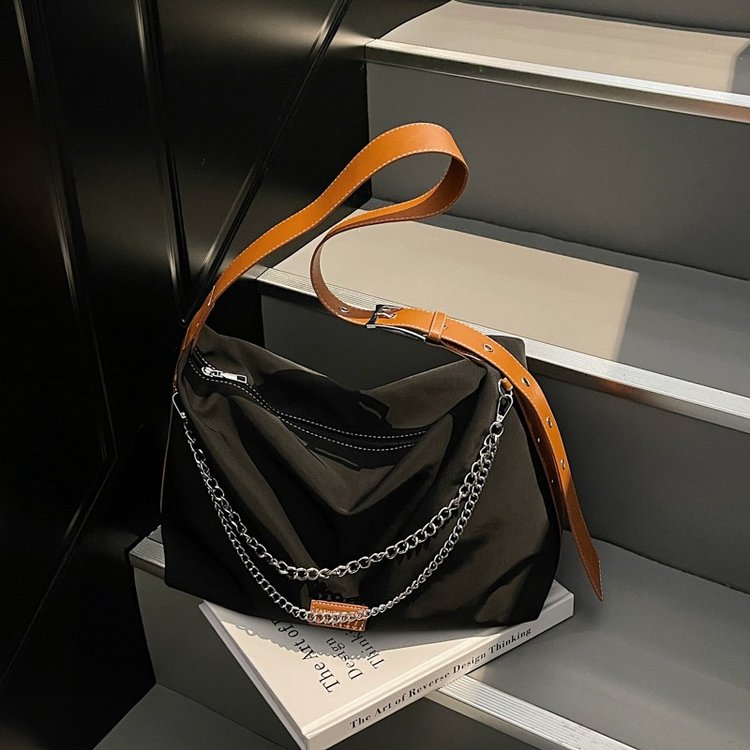 新款高级感大容量通勤托特包日常两用时尚百搭简约风单肩包斜挎包