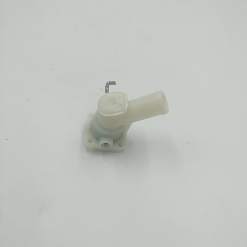 MB100伊思坦纳前暖风水阀