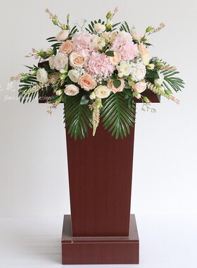 百合讲台混合式的花艺绢花