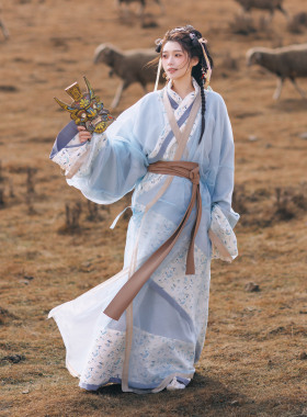 花朝记｜甘棠｜汉服西汉马王堆曲裾袍直裾素纱襌衣蓝色印花传统风