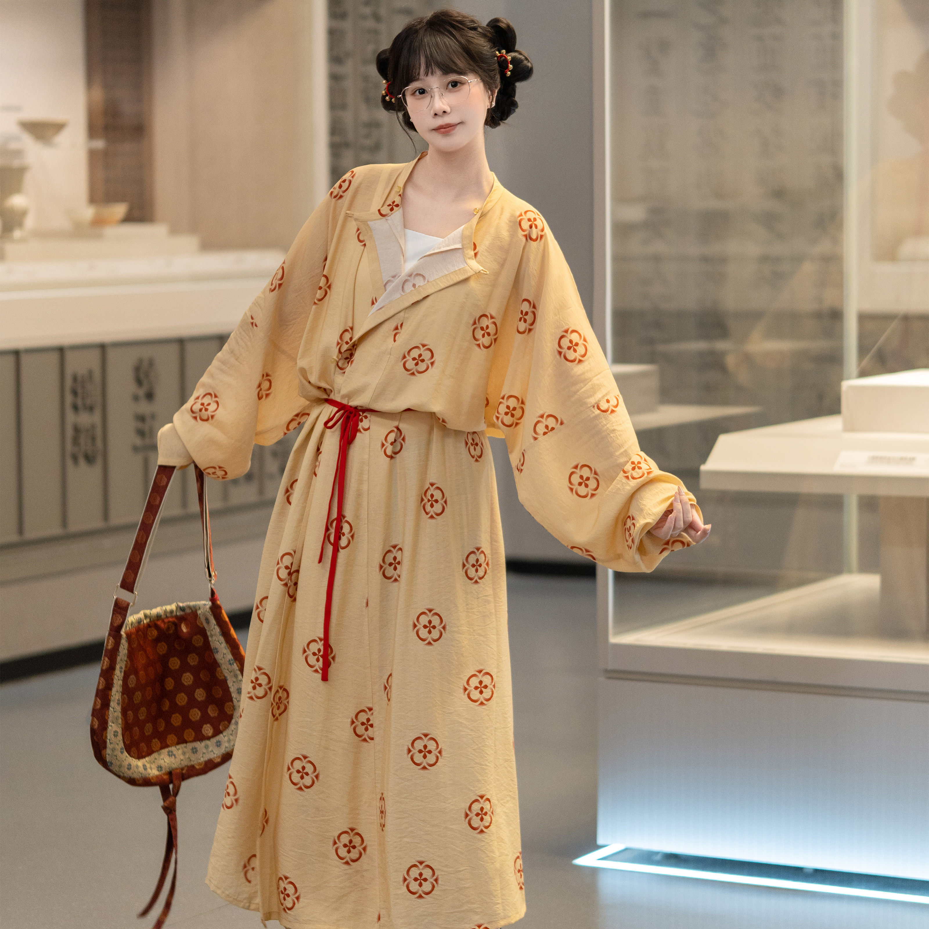 花朝记｜子夜歌｜唐汉服圆领袍人棉印花复原古画日常放量休闲春夏