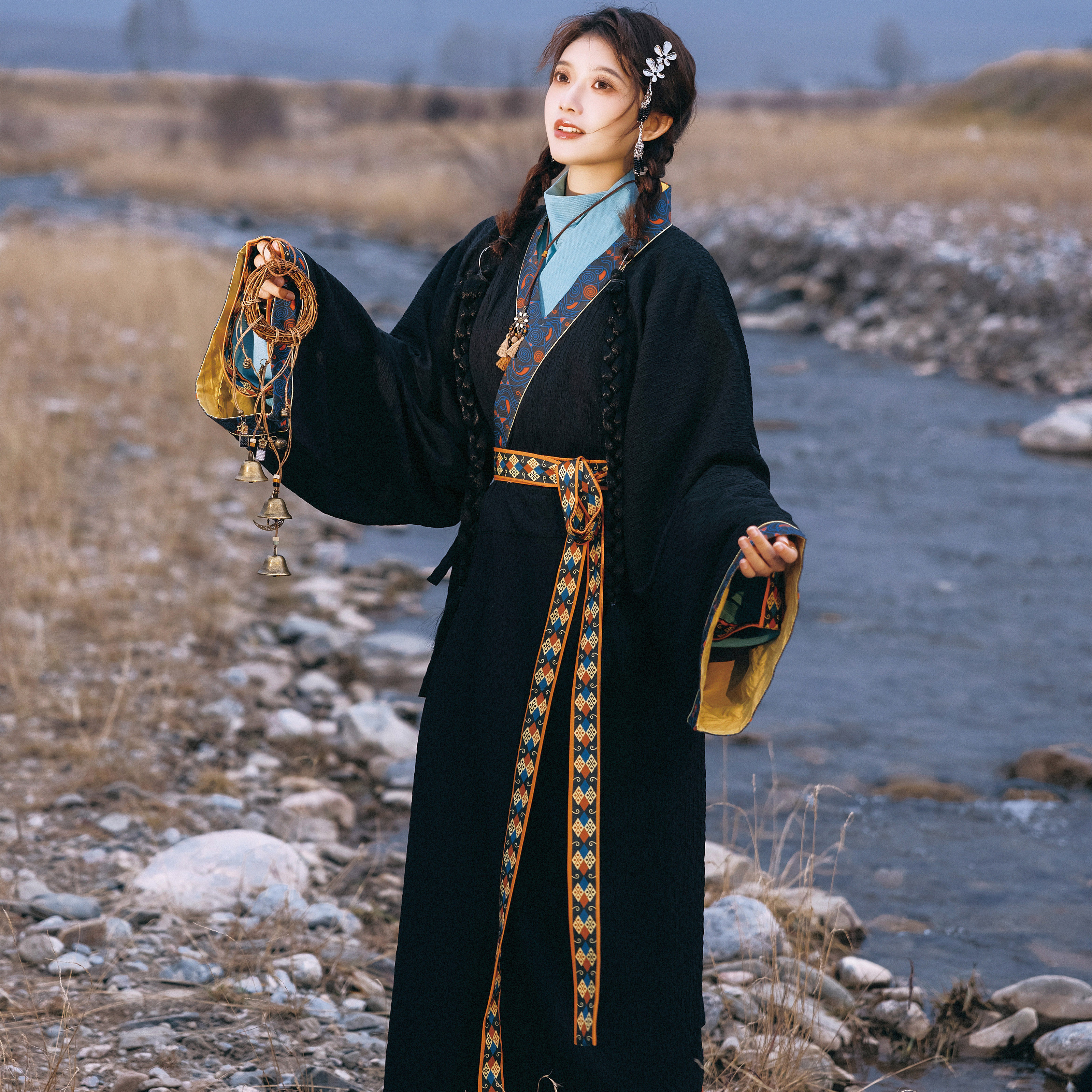 花朝记｜乌鹊｜汉服西汉禅衣晋制曲领衫交窬裙大衣日常秋冬民族风,女装/女士精品,汉服半身裙,淘宝优惠券,粉丝福利购,淘宝优惠卷