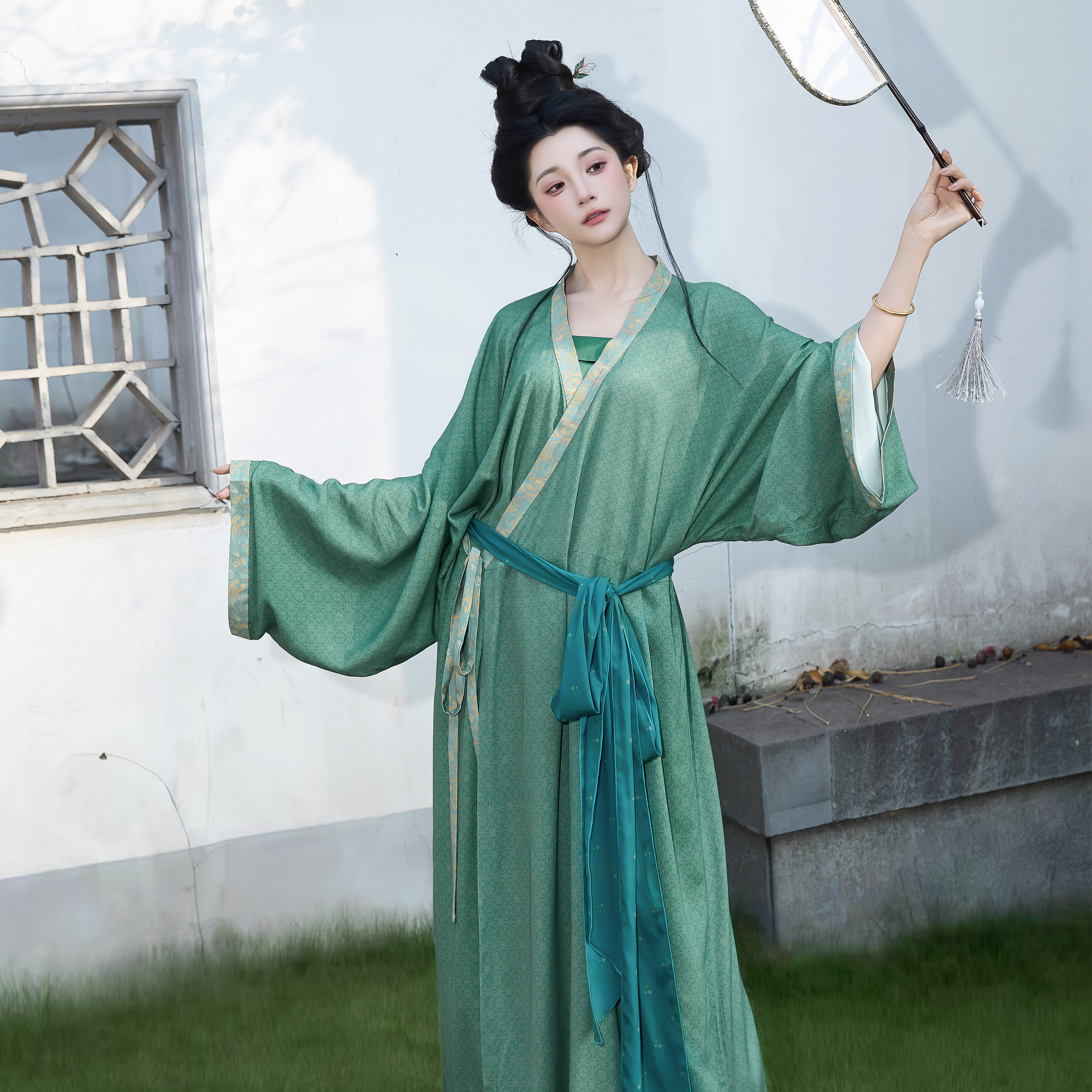 花朝记｜青芜｜汉服西汉直裾襌衣灯笼裤绿色人棉日常简约松弛显瘦图片
