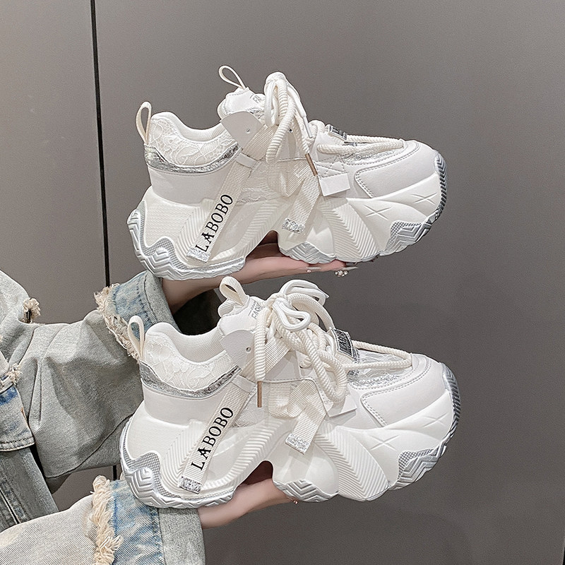 鞋子女2026新款爆款百搭设计感小众小个子显高增高厚底老爹鞋男