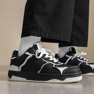 板鞋男款2026新款今年流行爆款学生潮流百搭软底增高厚底潮牌男鞋