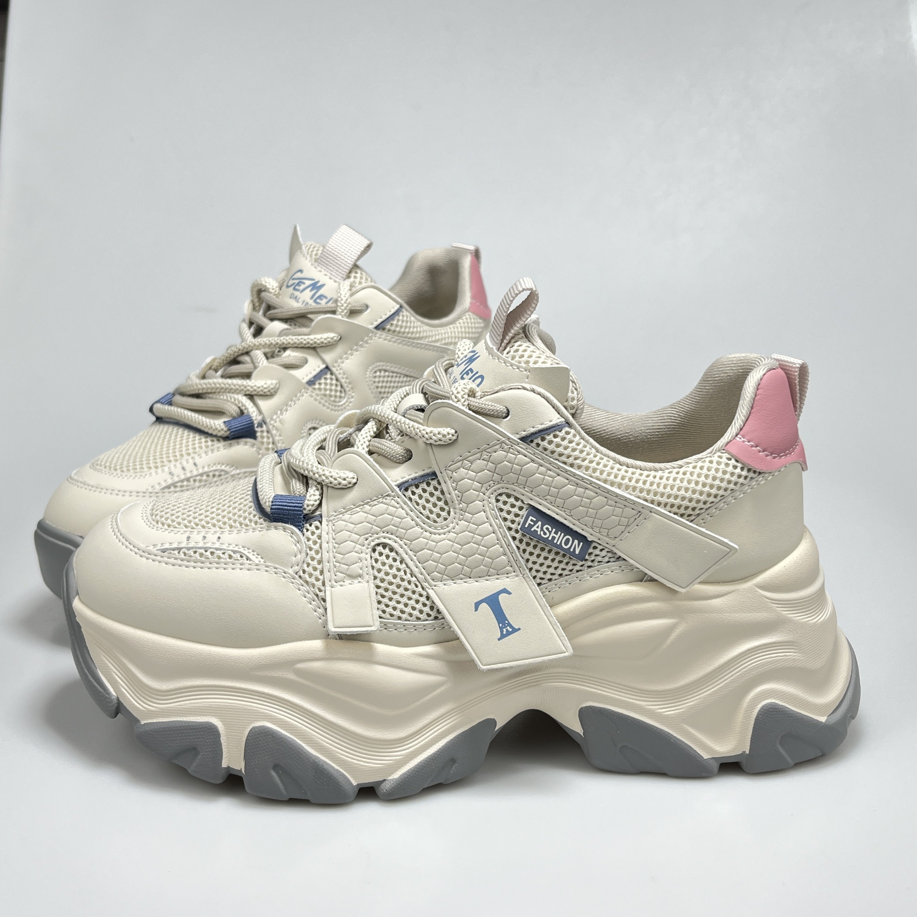 戈美其商场同款2024春季新款真皮运动休闲舒适百搭老爹鞋女鞋