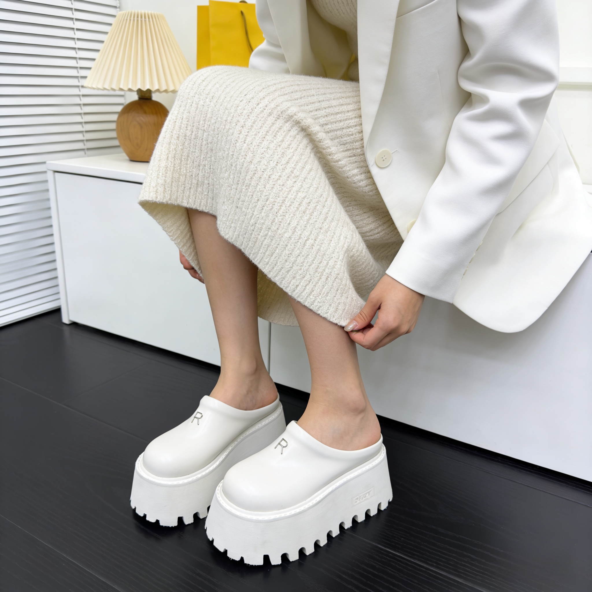 韩版真皮娃娃包头半拖鞋女外穿增高厚底懒人勃肯鞋小个子8cm单鞋