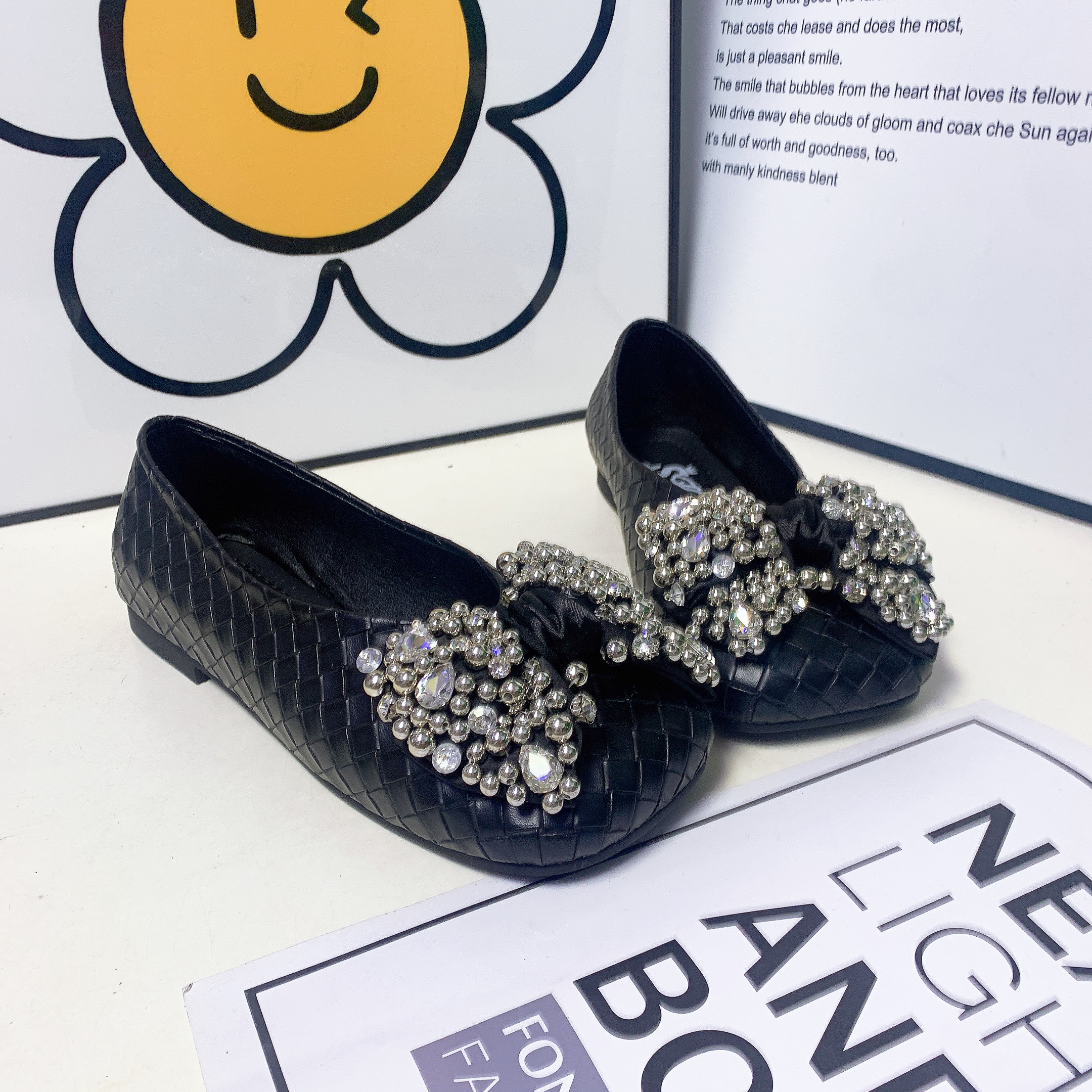 （断码特价-都是高品质）真皮女鞋水钻蝴蝶结平底舒适百搭浅口鞋,女鞋,乐福鞋（豆豆鞋）,淘宝优惠券,粉丝福利购,淘宝优惠卷