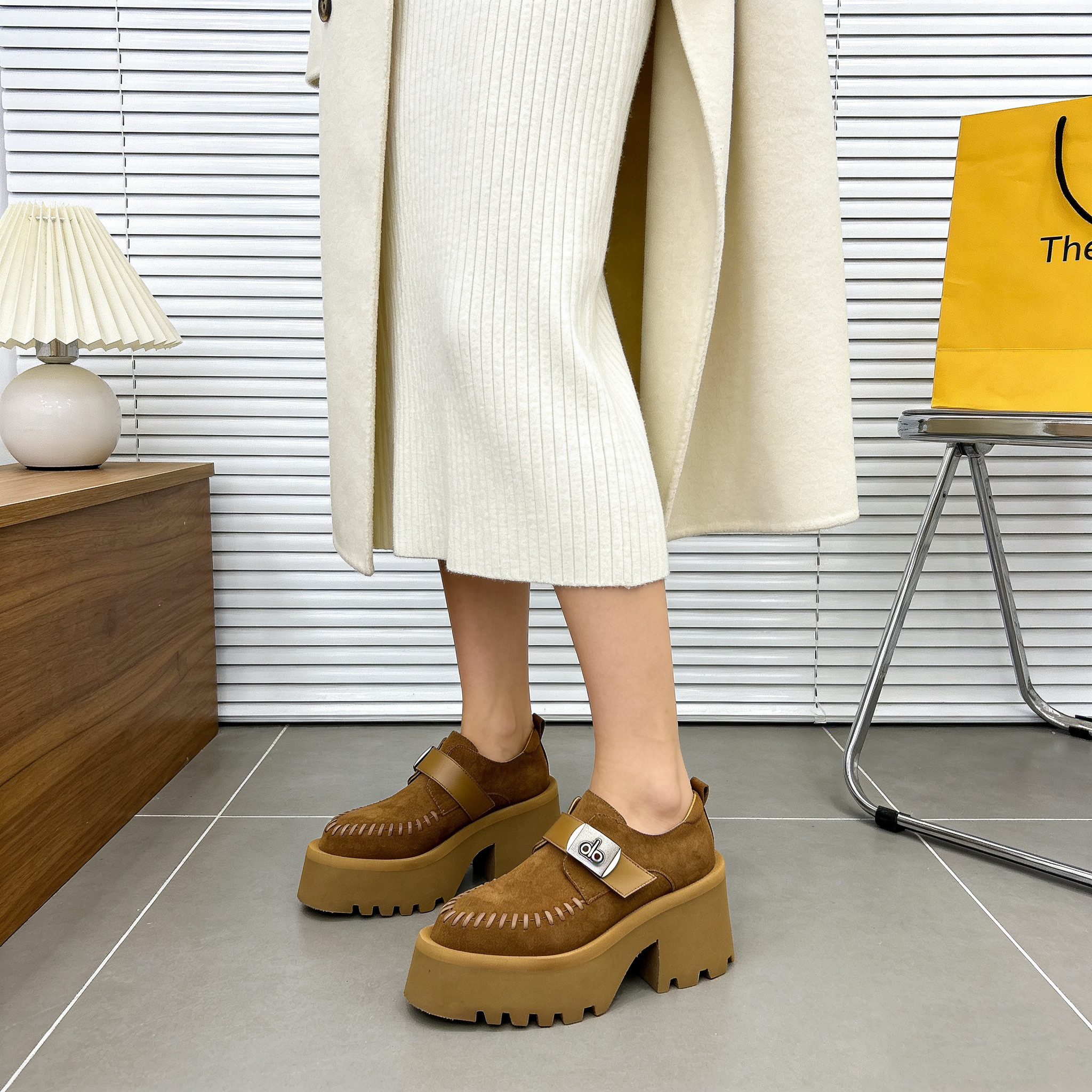 真皮磨砂松糕厚底小皮鞋女英伦风尖头德比鞋小个子增高单鞋乐福鞋,女鞋,时装靴,淘宝优惠券,粉丝福利购,淘宝优惠卷