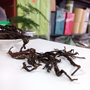 茶农直销自家茶园粤北韶关仁化古树老树大叶红茶500克装